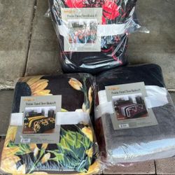 New Queen Premium Flannel Blankets $18 Each