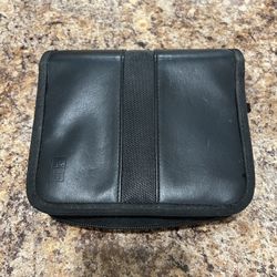 Case Logic EKW-28 CD/DVD Wallet $15