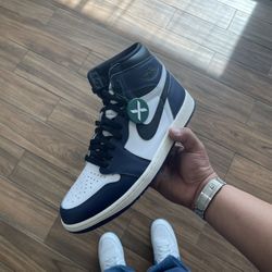 Brand New With Box Jordan 1 Court Purple Size 11 Asking $200 OBO moving, selling a lot of my shoes