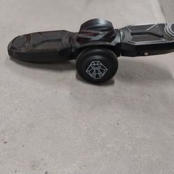 Swagtron Shuttle Zipboard Like New Used A Handful Of Times