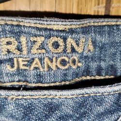 2 Pairs Of Womens Arizona Jeans Size 11 Short