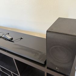 4.1 ch Soundbar LG SJC8 and subwoofer