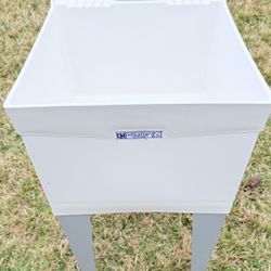 Laundry wash tub for sale.