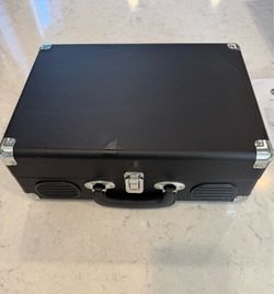REPRODUCTION VINTAGE TURNTABLE