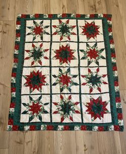 Small Christmas Quilt 