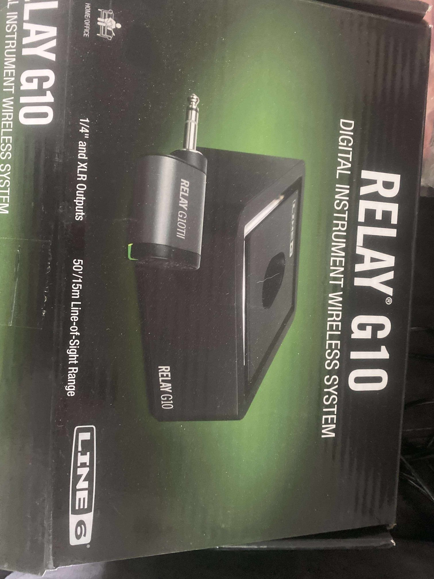 Line 6 Relay G10 Digital Wireless Guitar System 4 Piece Kit