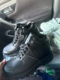 Nike ACG boots black size 8.5