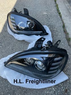 Black housing headlights projector led fit Freightliner Columbia 1996 to 2017