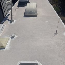 RV, Camper And Toy Hauler TPO Roof Sealing 
