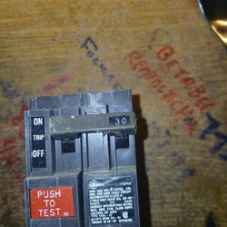 GE 220 Volt GFI  Type THQL 