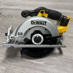 Dewalt Circular Saw 