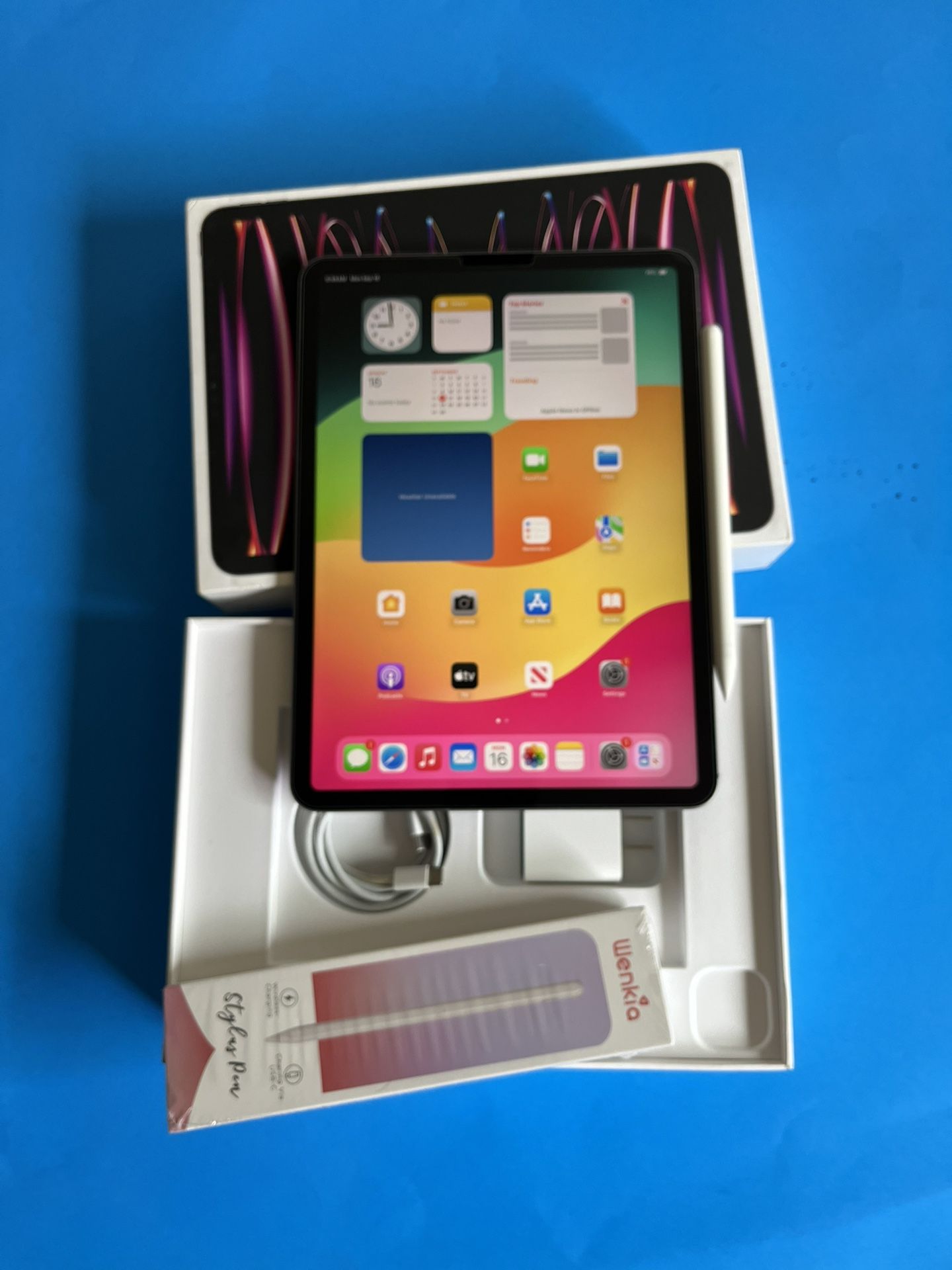 Apple iPad Pro 11” 4th generation (M2 Chip) 128GB WiFi + Cellular