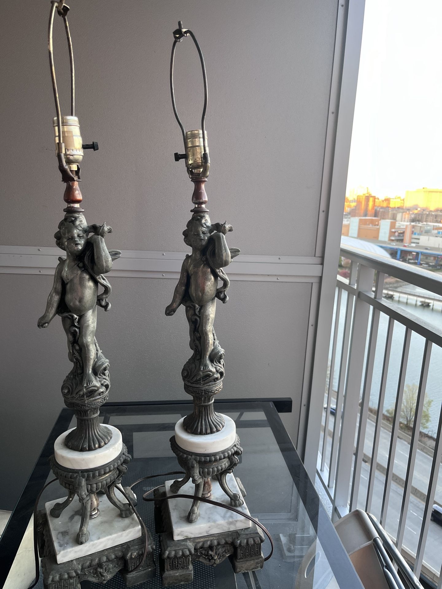 A Pair Of Bronze And Marble Cherub Lamps Vintage
