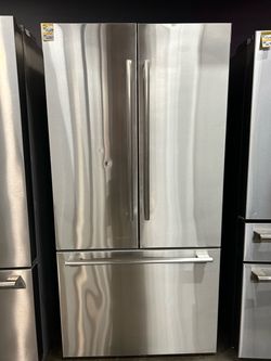 Thermador French Door Refrigerator / Refrigerador Thermador