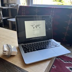 MacBook Pro 2015 2.9 I5 16GB Ram 512GB SSD