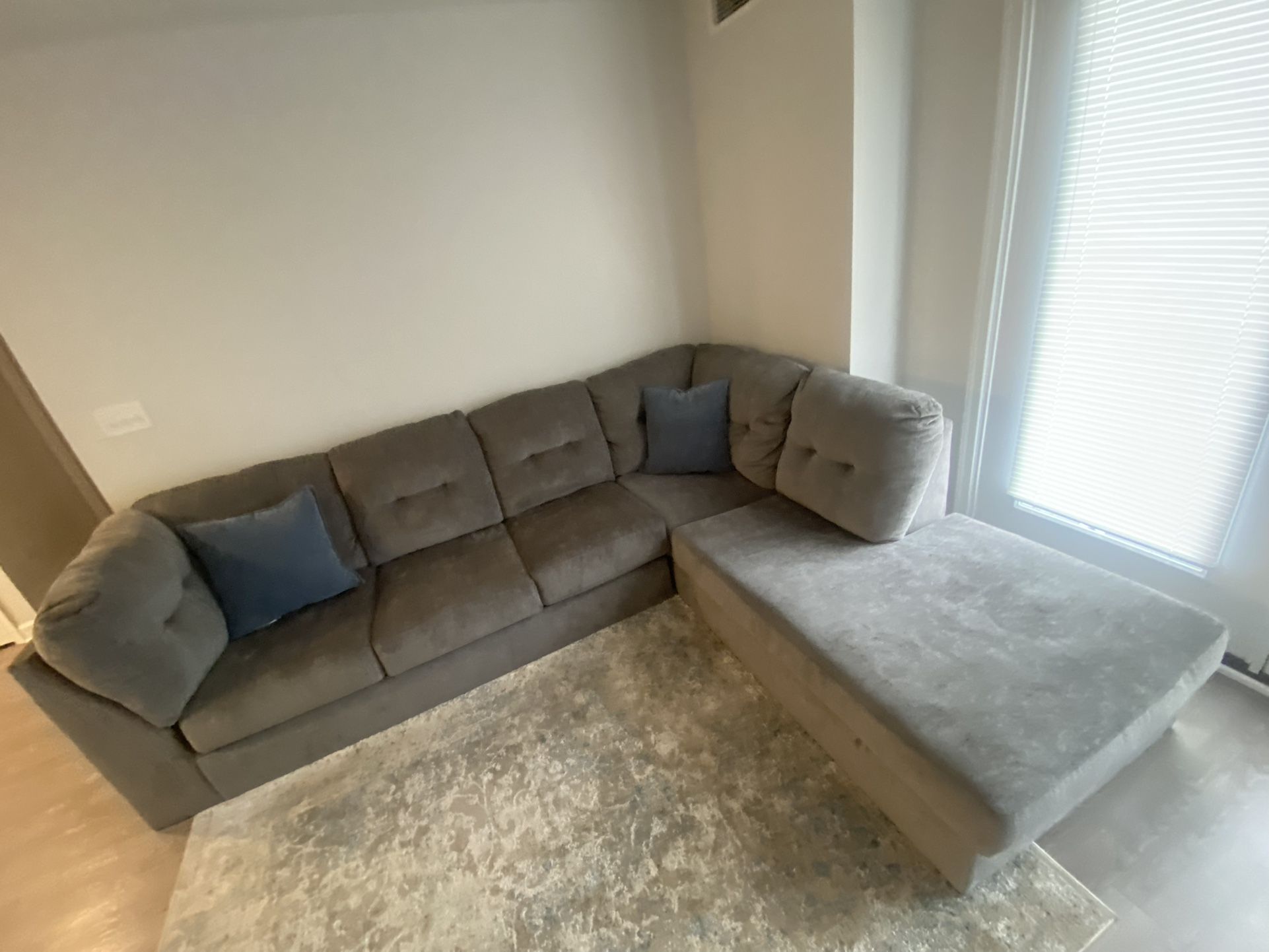 Moving - Everything Must Go