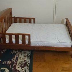 Toddler Bed, Bed Frame + Mattress