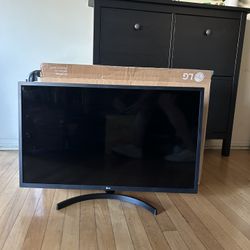 LG Monitor 32in 32ML600M