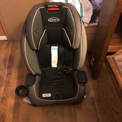 Graco car seat for Sale in Iowa City IA OfferUp