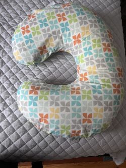 Boppy Original Nursing support