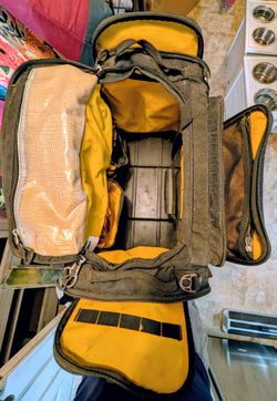DeWalt Heavy-Duty Tool Bag (22") Tough system 2.0