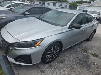 Drive off with 1000 ask for Tailyn no social, no credit no problem