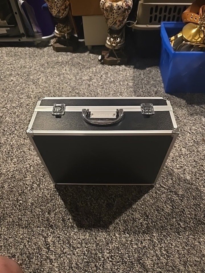 Mid Size Carrying Case, Customizable Pre-Diced Foam, Aluminum Alloy Sturdy Built