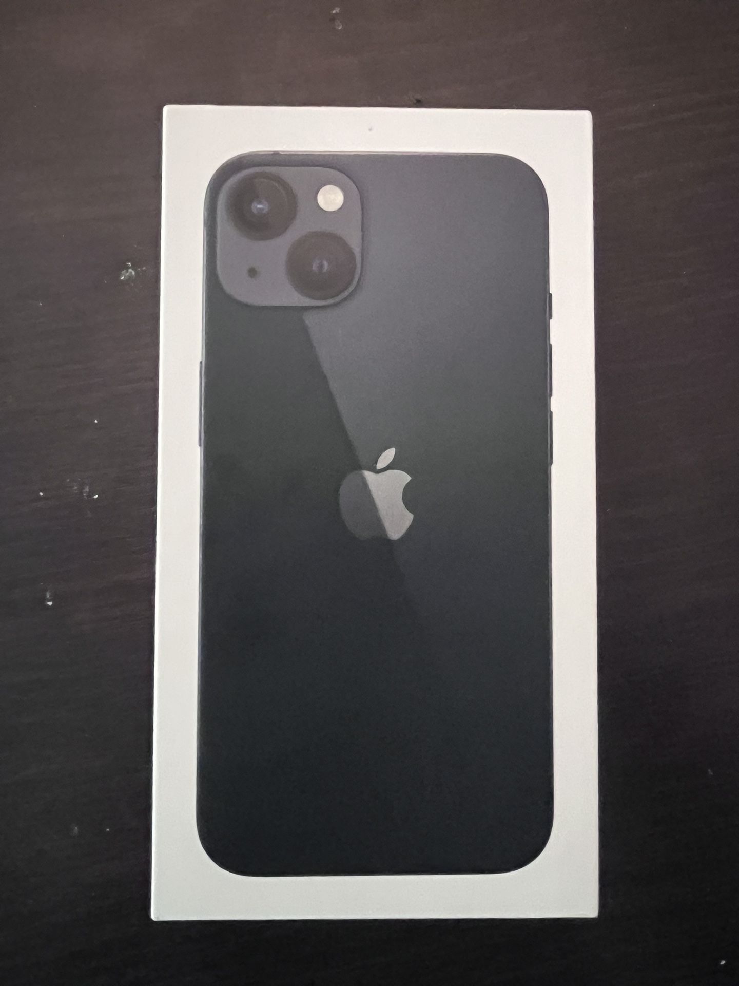 iPhone13