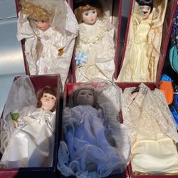 Brides Of América  Porcelain Dolls