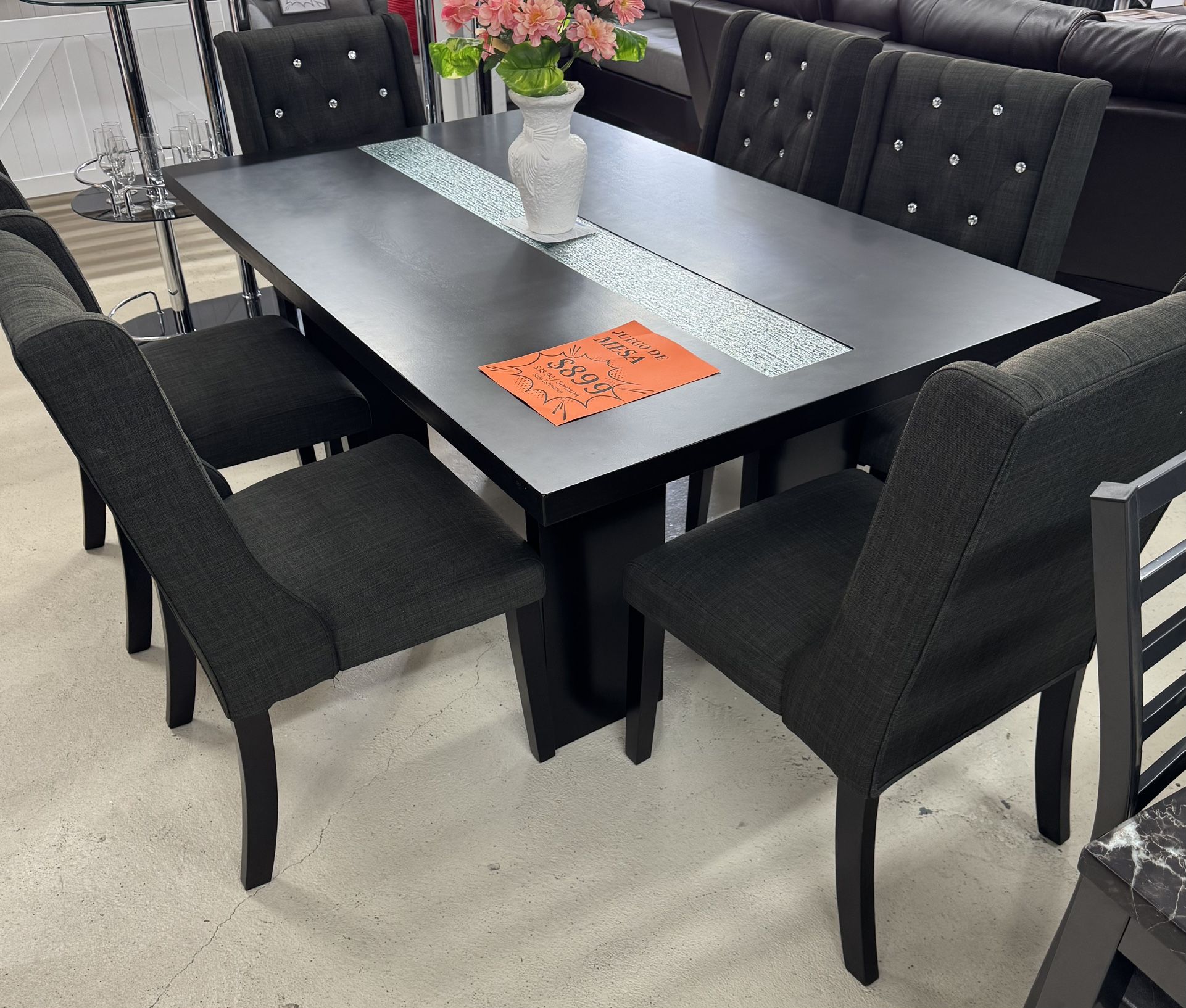 7 Pc Dining Table Set