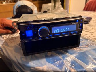 Alpine Bluetooth stereo