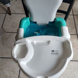Booster Seat (Snack,And Go) Safety 1st 