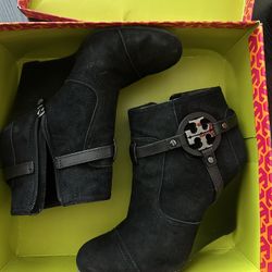 Tory Burch Aaden Wedge Booties – Black Suede – Size 8.5 – With Box