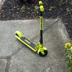 Gotrax Kid Scooter