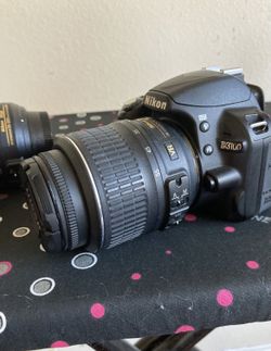 NIKON DSLR 3100 Camera 