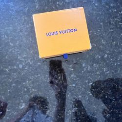 LV WALLET