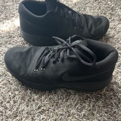 Nike Zoom Assersion Baseketball Shoes Size 8 Mens