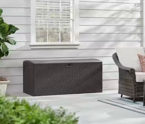Outdoor Resin Wicker Deck Storage Box
