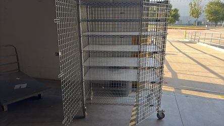 Storage cage