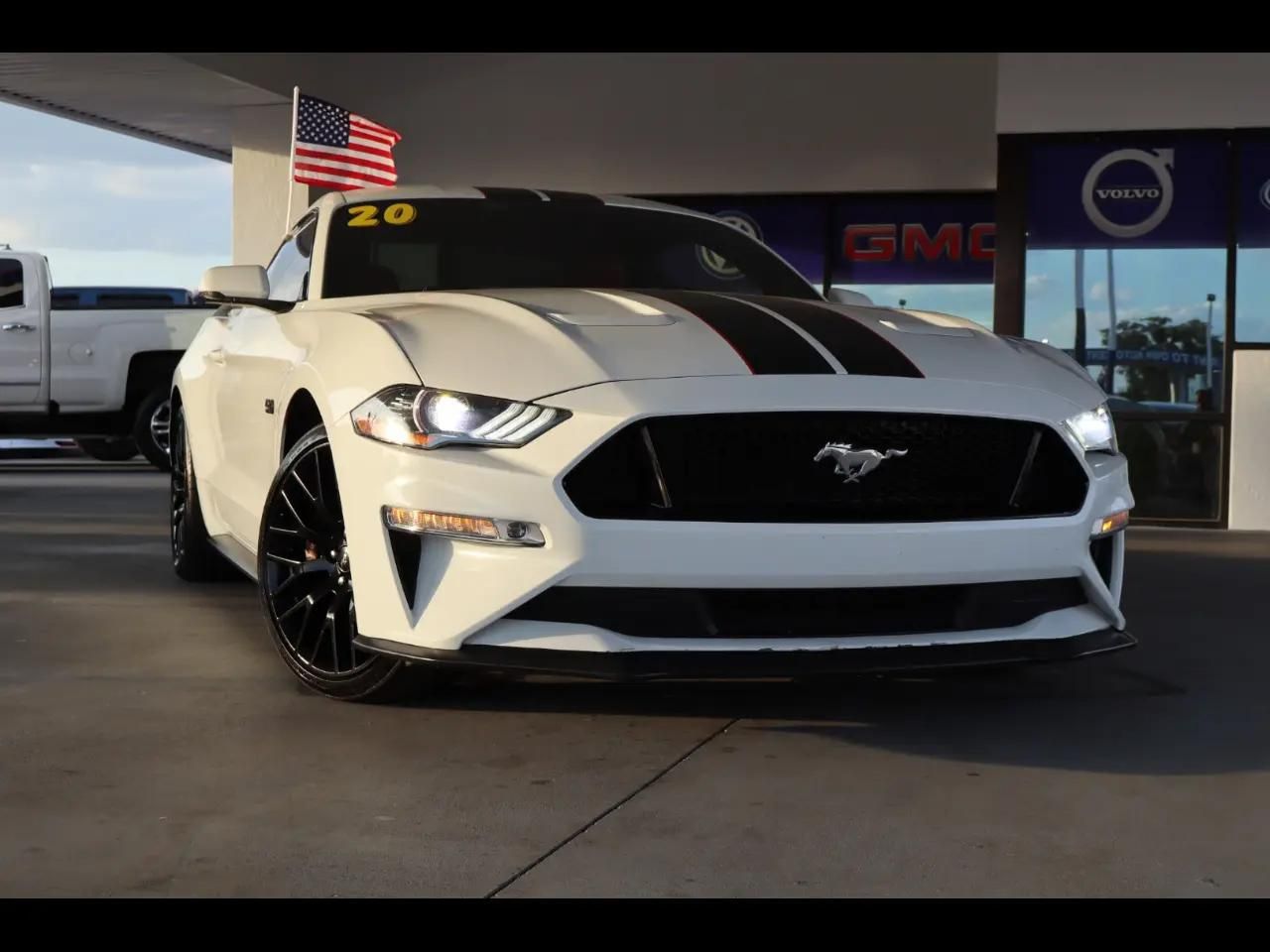 2020 Ford Mustang