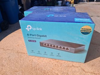 Ethernet Network Switch/Conmutador de Red Ethernet