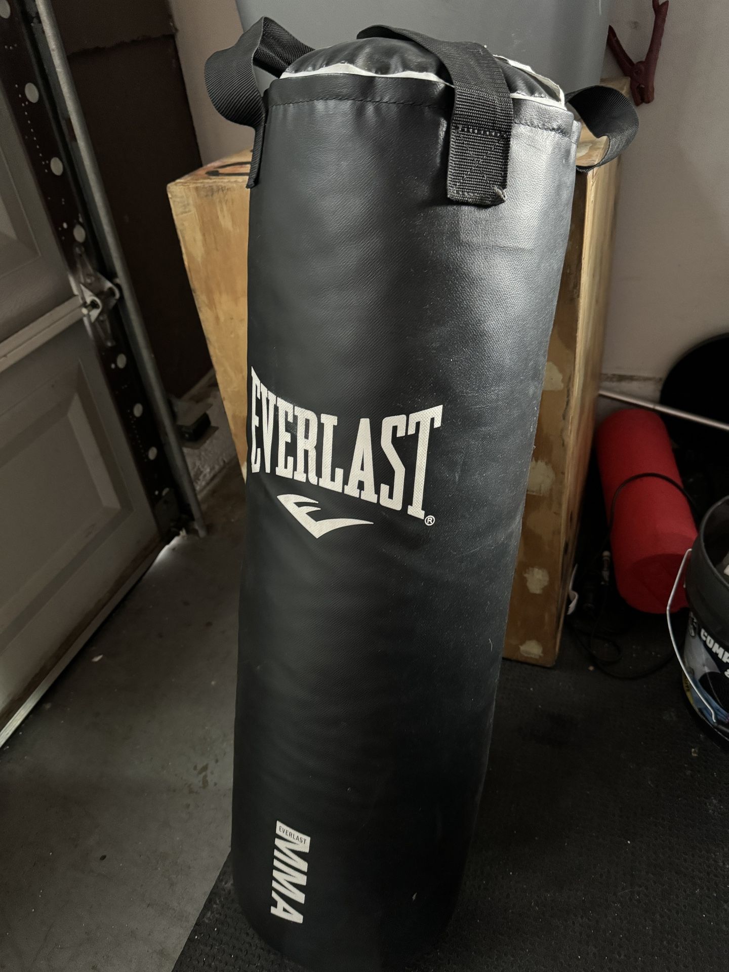 Everlast MMA Punching Bag - 60lbs