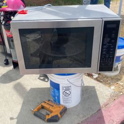 25 InchGennair Air Convection Microwave 