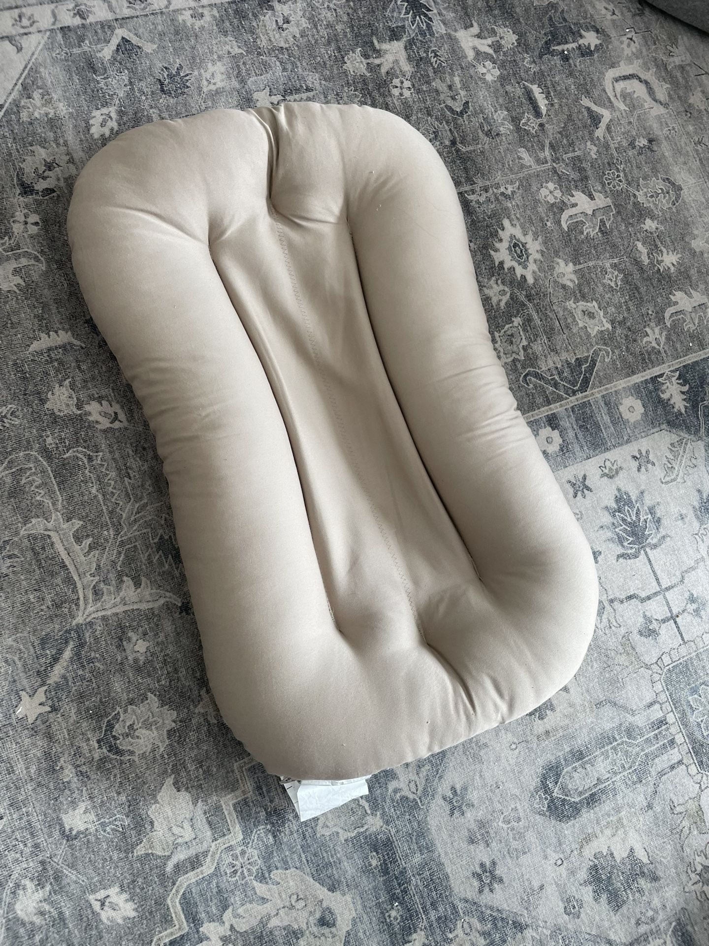 Snuggle Me Infant Lounger 