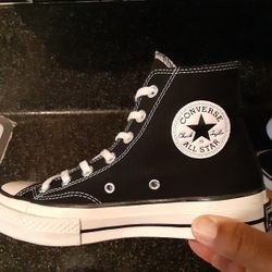 Converse womens 7 Great Condition 