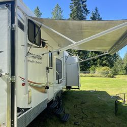 2012 Keystone Energy 245 Fb Toy hauler Trailer