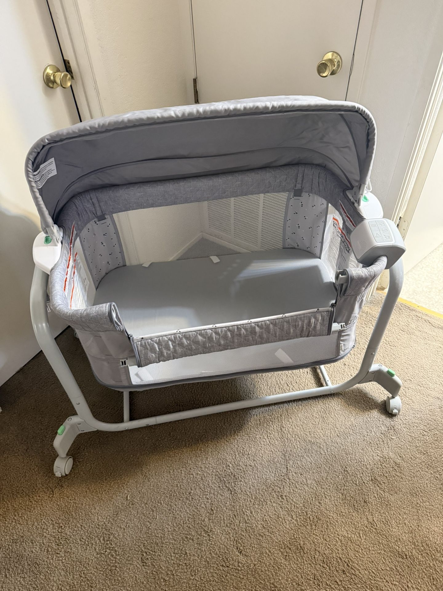 Baby crib
