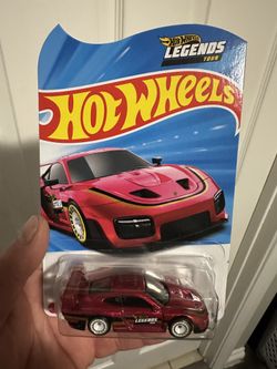 2025 HOT WHEELS RLC FACTORY SET PORSCHE 935 W/PROTECTOR