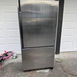 Shop/Garage Refrigerator 