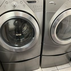 Washer Dryer With Pedestals 